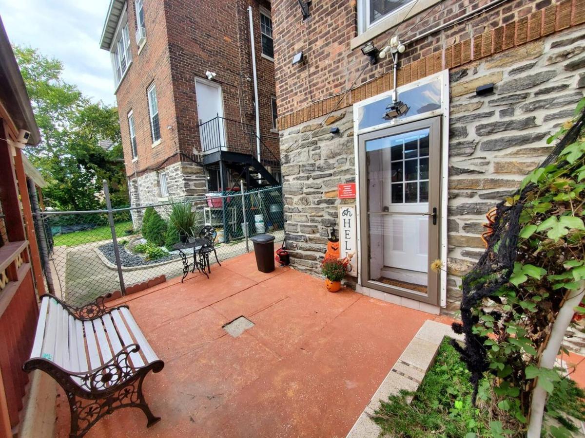 Lovely 2 Bedroom Apartment With 2 Entrance And Parking New York Eksteriør billede