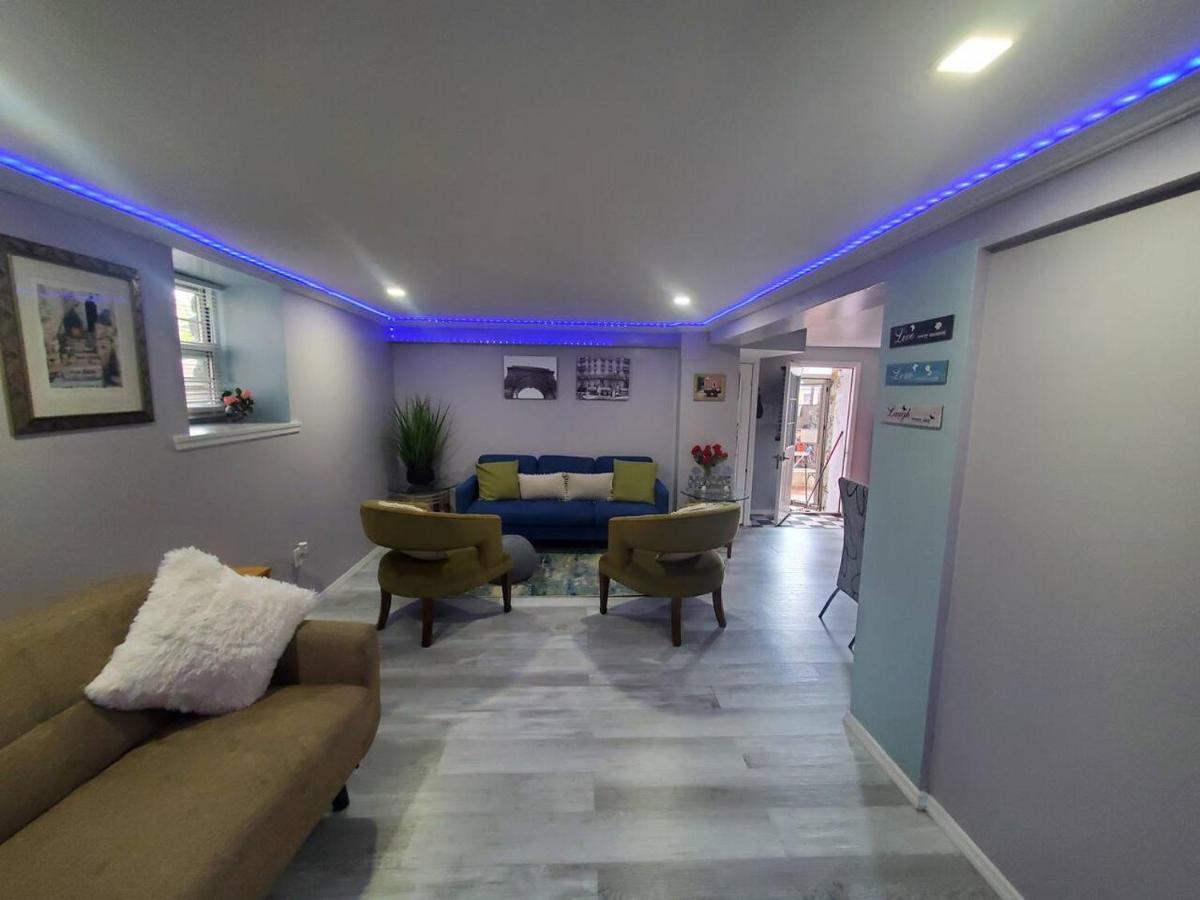 Lovely 2 Bedroom Apartment With 2 Entrance And Parking New York Eksteriør billede