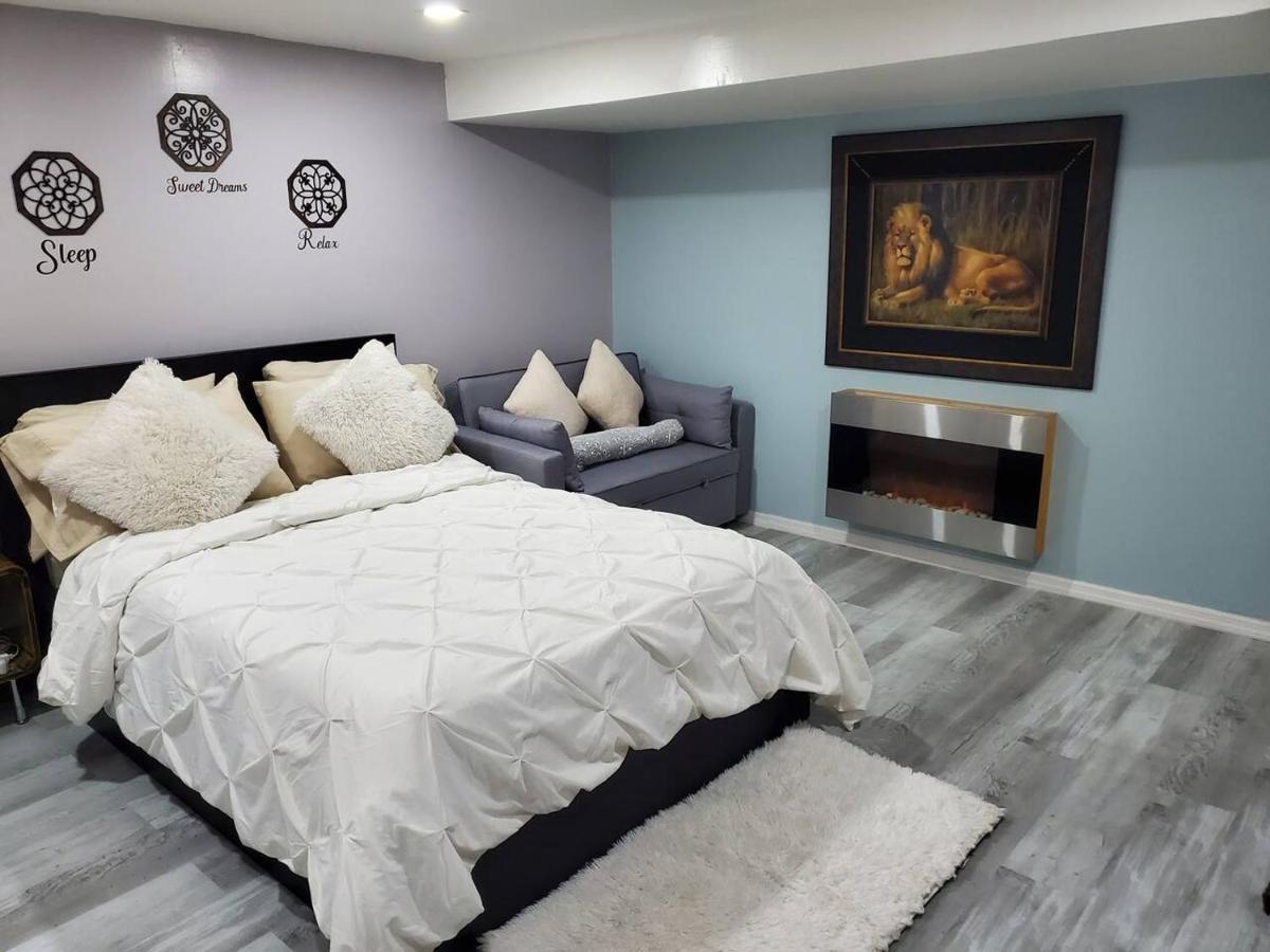 Lovely 2 Bedroom Apartment With 2 Entrance And Parking New York Eksteriør billede