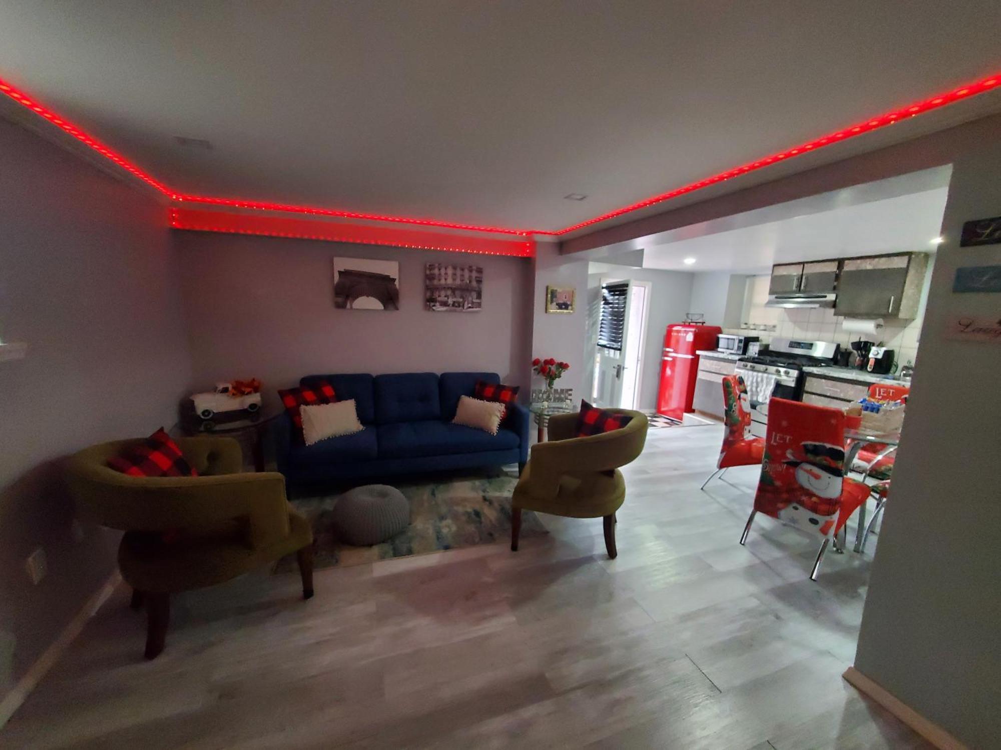 Lovely 2 Bedroom Apartment With 2 Entrance And Parking New York Eksteriør billede