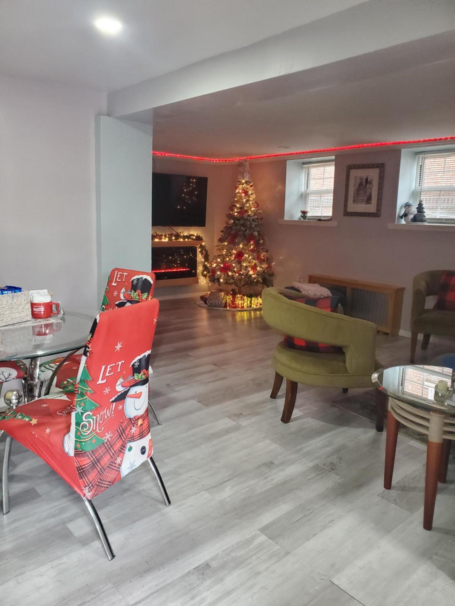 Lovely 2 Bedroom Apartment With 2 Entrance And Parking New York Eksteriør billede