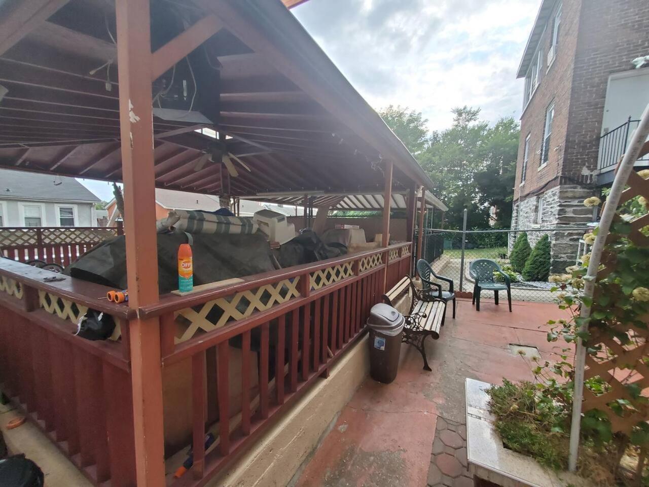 Lovely 2 Bedroom Apartment With 2 Entrance And Parking New York Eksteriør billede